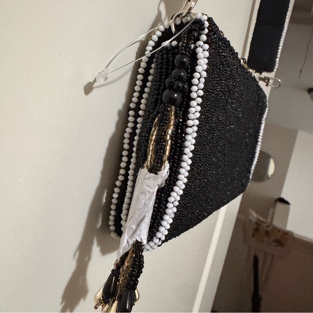 NWOT Beaded Shoulder Bag”Viral Made in India Beaded Bag” - Picture 7 of 10